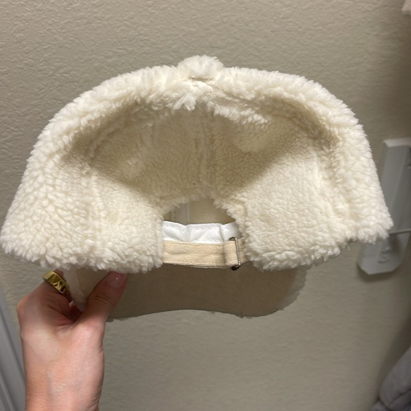 CLOSET CLEAR OUT: Goodnight Macaron Sherpa Baseball Hat 🧢 - Picture 2 of 2